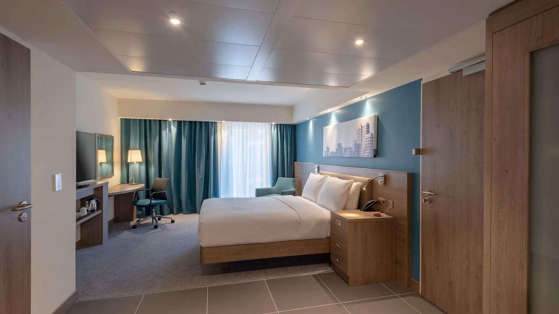 Hampton By Hilton Duesseldorf City Centre デュッセルドルフ