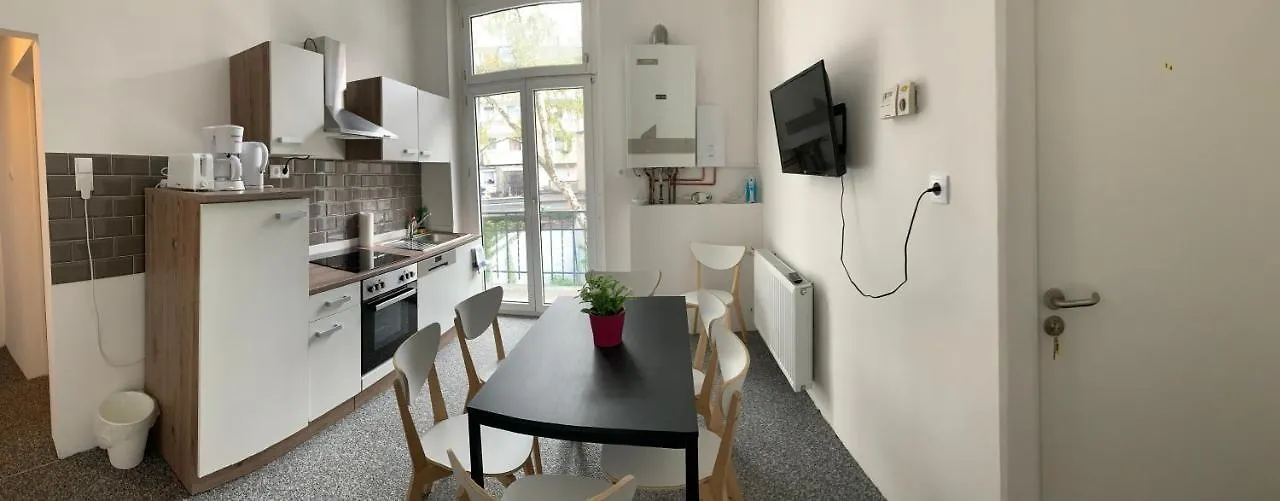 Hampton By Hilton Duesseldorf City Centre 3*, デュッセルドルフ ドイツ
