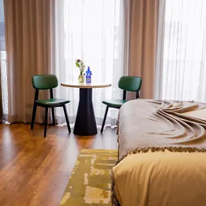 Fourty Three Luxury Serviced شقة فندقية