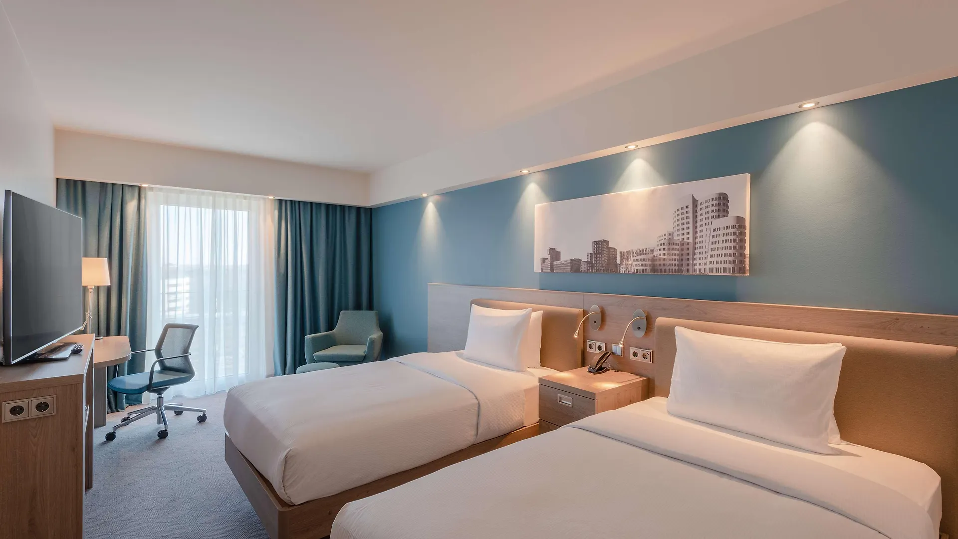 Hampton By Hilton Duesseldorf City Centre ألمانيا